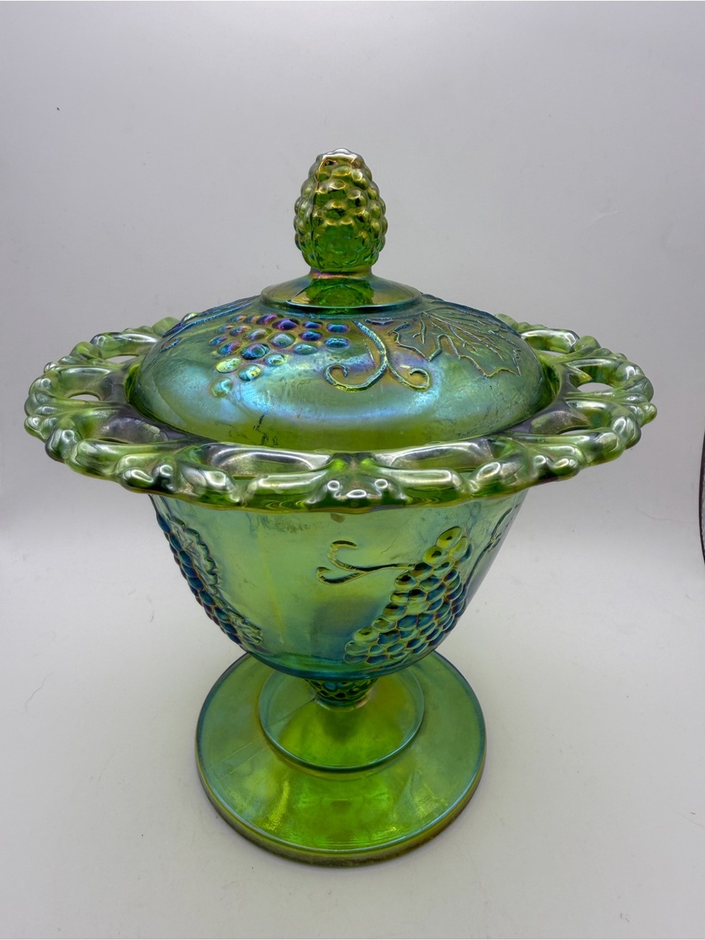 VTG 70's "Revival Carnival" Glass Covered Candy Dish By The Indiana Glass C.O